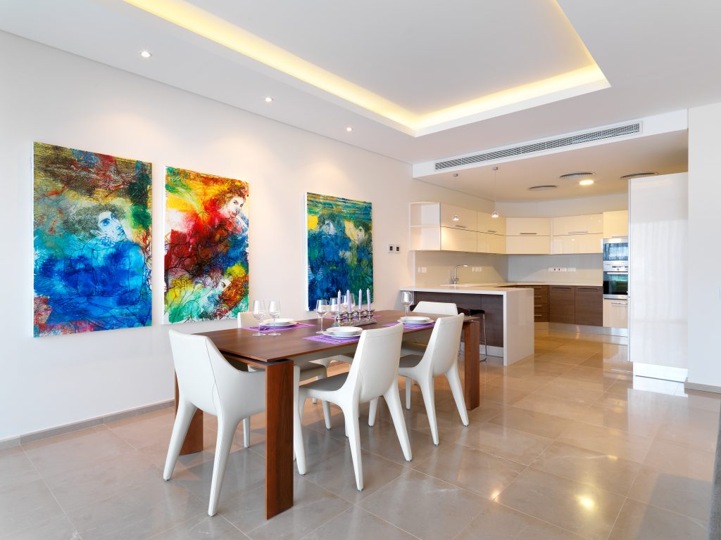 Opera by Askanis show maisonette